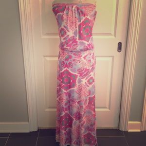 Sleeveless maxi dress